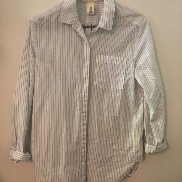 ☆H&M oversized blue and white striped button up☆ - Picture 1 of 6